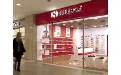 Superga, Trkiye'deki lk Maazasn stanbul'da At