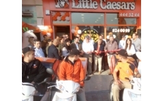 Little Caesars 81. ubesini Baakehir'de At