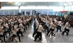 T�rkiye, OPET Sponsorlu�unda Bachata Dans�yla Guinness Rekorlar Kitab�'na Girdi