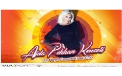 Ajda Pekkan Konseri Viaport Asia'da