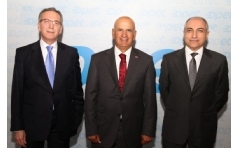 Opet 20. Y�l�nda Sekt�rde Liderli�e Oynuyor