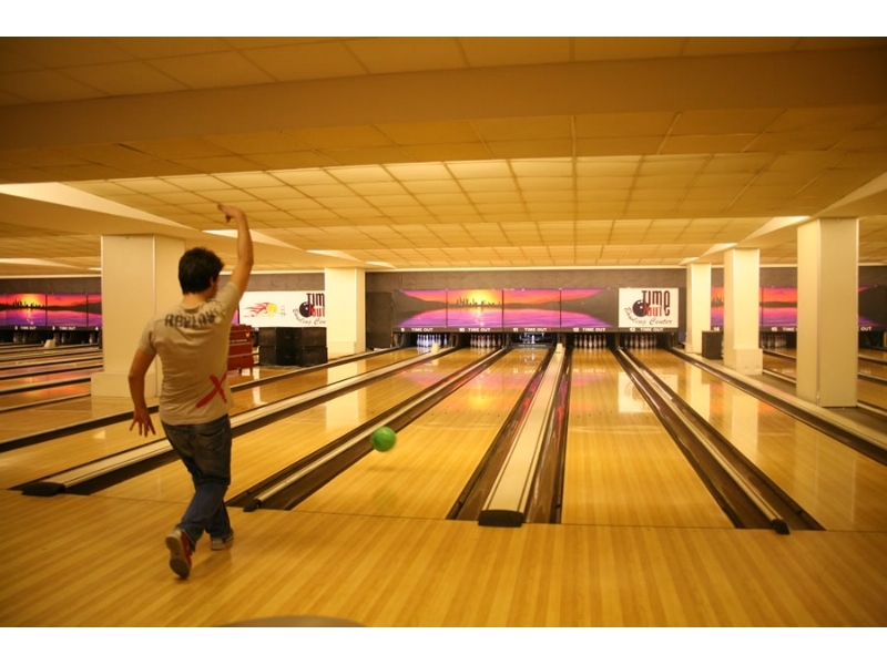 Profilo AVM Time Out Bowling Salonu