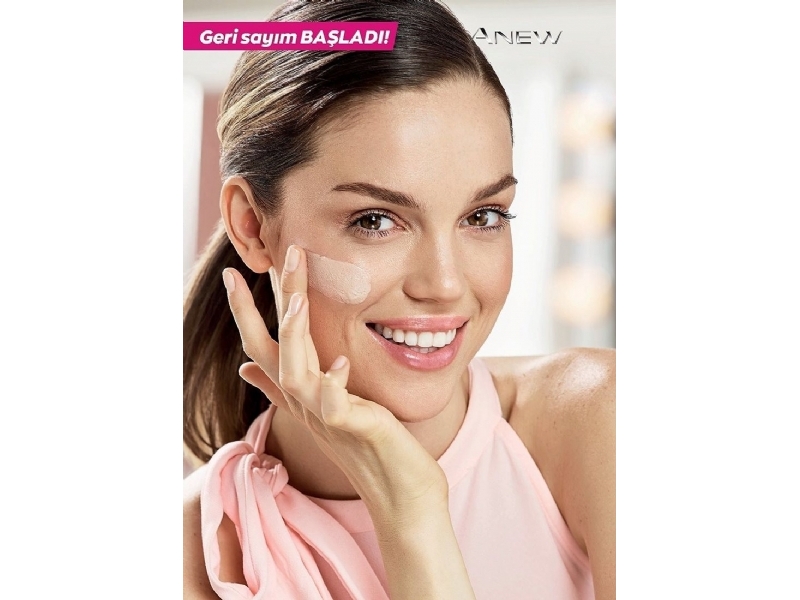 Avon 8. Katalog 2019 - 212