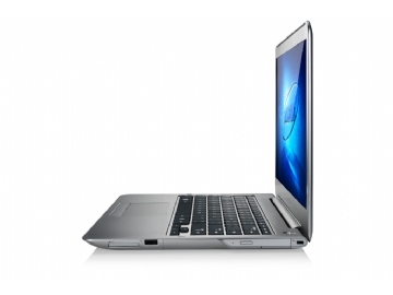 SAMSUNG NP535U4C - 2