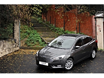 Ford Focus - 3