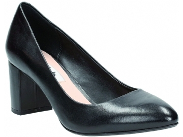 Clarks - 18