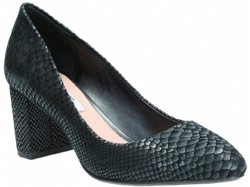 Clarks - 19