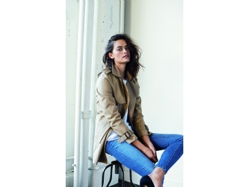 Banana Republic - 3