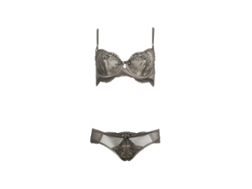 Victoria's Secret - 40