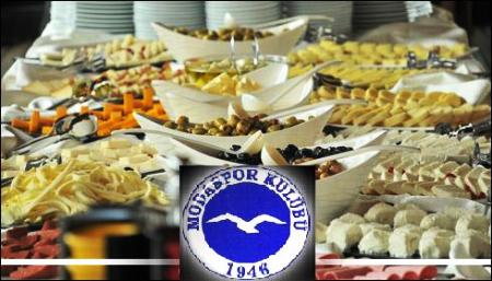 Bogaz Manzarali Acik Bufe Kahvalti Brunch Firsati Super Manzarali 140 Cesit Bu Brunchta Yok Yok Bir Tek Kus Sutu Eksik Kadikoy Moda Spor Klubu Nde Zengin Acik Bufe Brunch 35 Tl Kahvalti