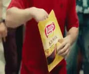 Lay's - Messi ve Aye Teyze