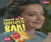 Nestle Portakall Bademli Beyaz ikolata